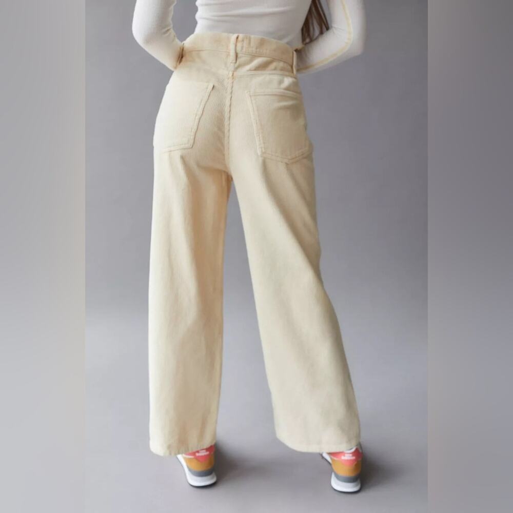 Urban Outfitters BDG High & Wide Corduroy Pant Size 27 Beige Academia Preppy - Picture 2 of 12